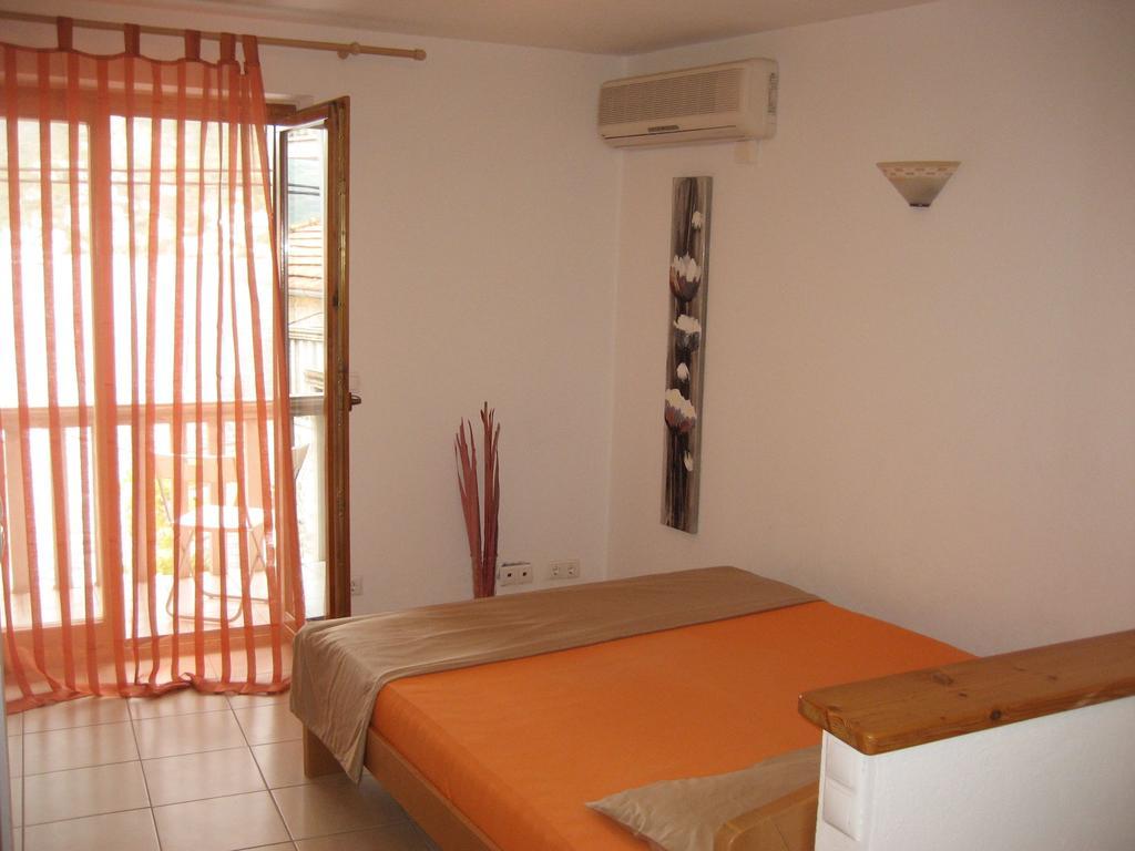 Apartment Aleksandar Тиват Экстерьер фото
