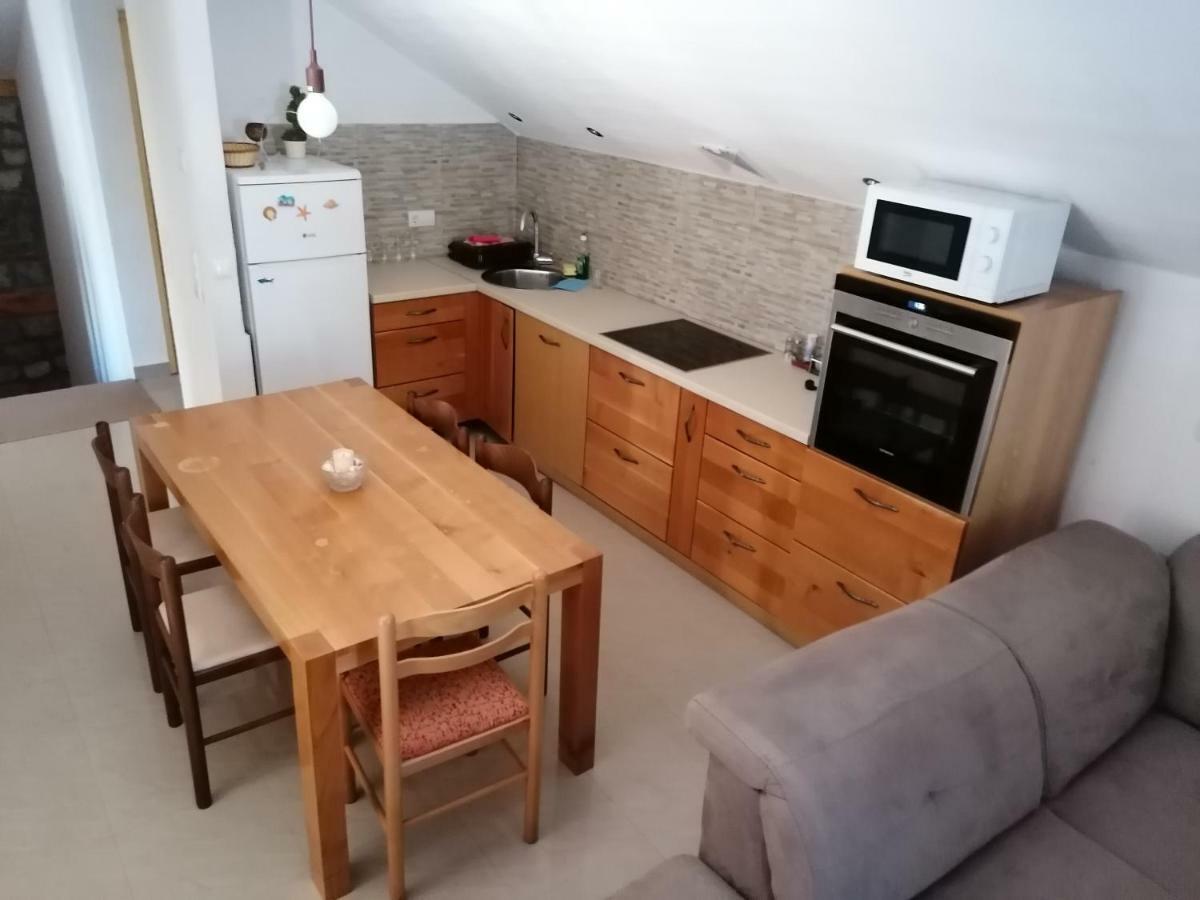 Apartment Aleksandar Тиват Экстерьер фото